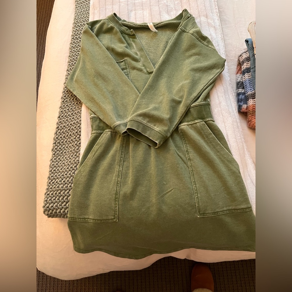 Never been worn Daily Practice size medium terry dress